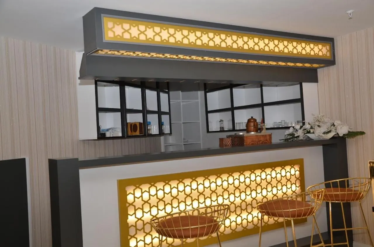 فندق Tamara Business Otel أنطاليا